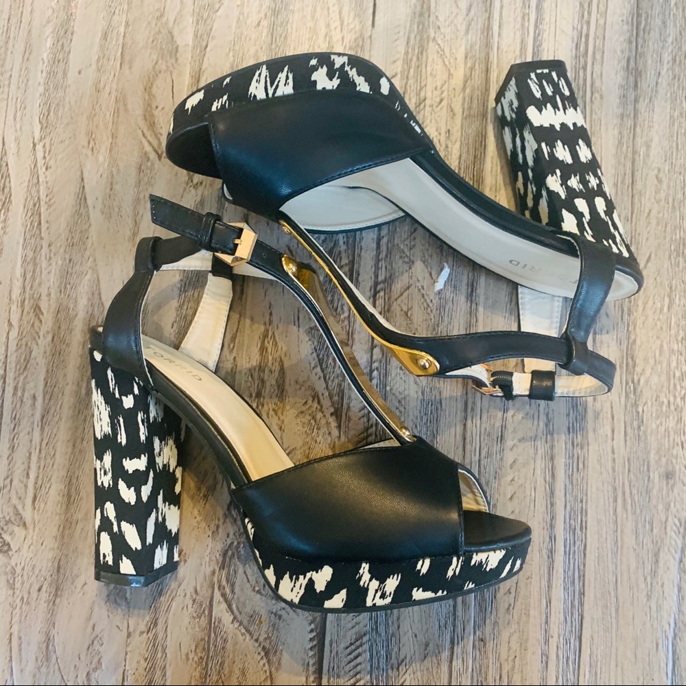 Torrid T-Strap Black Animal Print Platform Heel 10